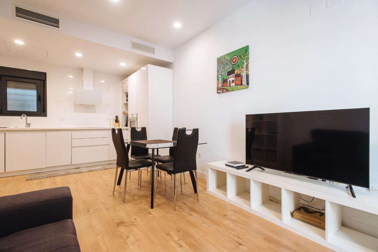 Ferienwohnung Apartamento Estelar Con Piscina Y Garaje Nervion Sevilla Exterior foto