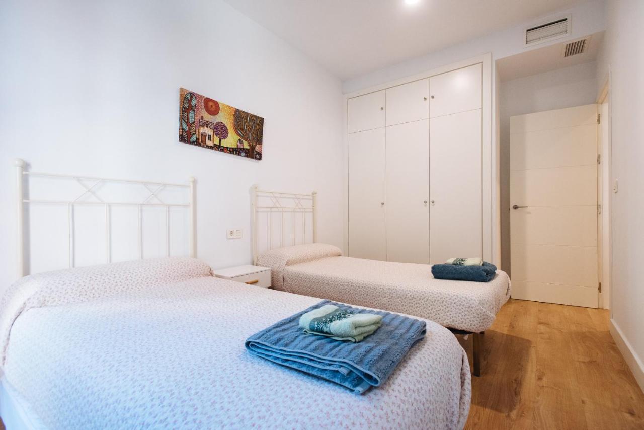 Ferienwohnung Apartamento Estelar Con Piscina Y Garaje Nervion Sevilla Exterior foto
